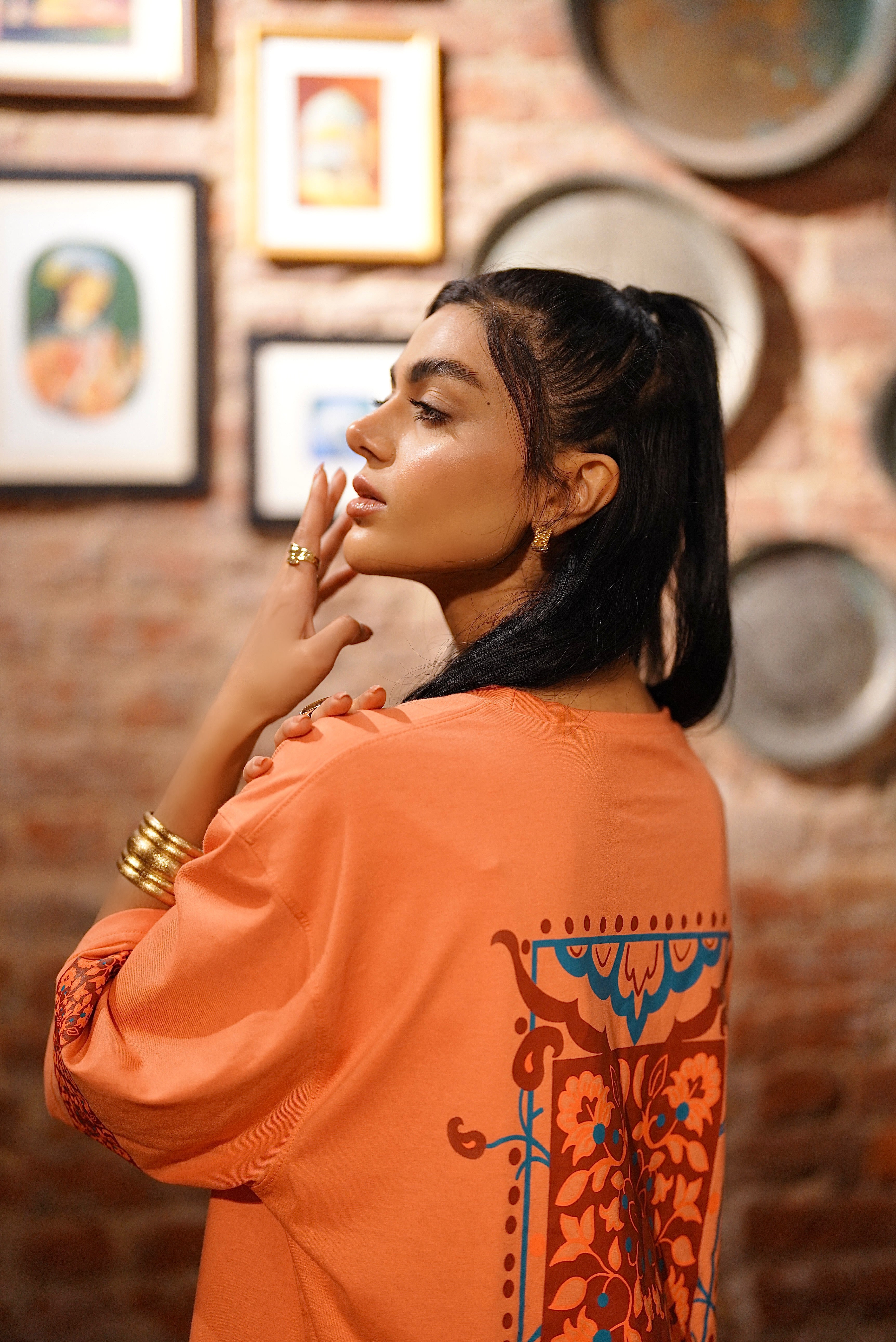Suraj Tee