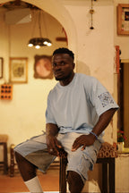 Aasman Tee